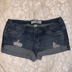 Charlotte russe short size 8 good conditions and  clean